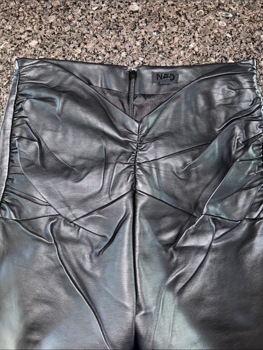 NWOT Revolve NBD Sophia Vegan Leather Crop Pants - Picture 4 of 6